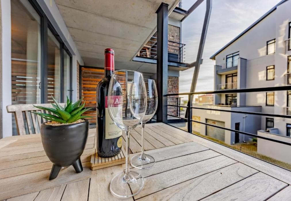 4 Manhattan Building Studio