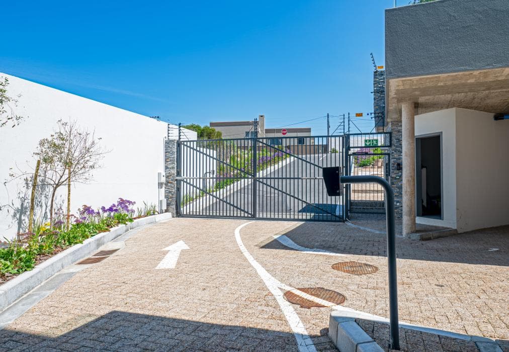 201 Azul Terraces Studio