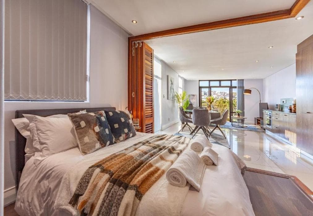 133 Eden on the Bay Studio