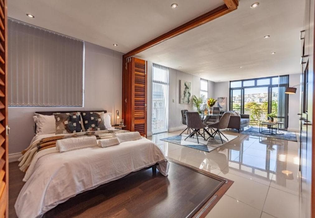 133 Eden on the Bay Studio