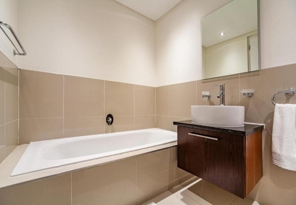 133 Eden on the Bay Studio