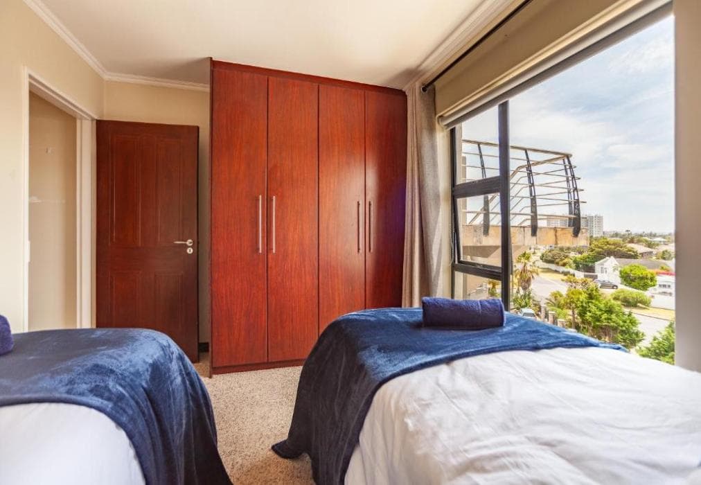 B16 Sandy Bay 2 bedroom