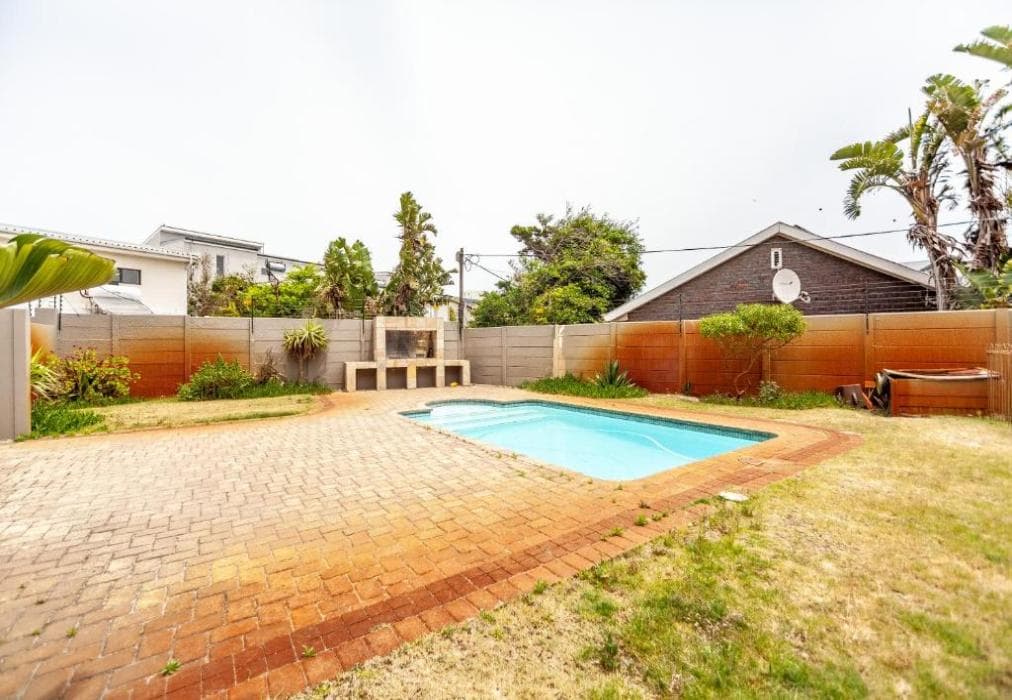 B16 Sandy Bay 2 bedroom