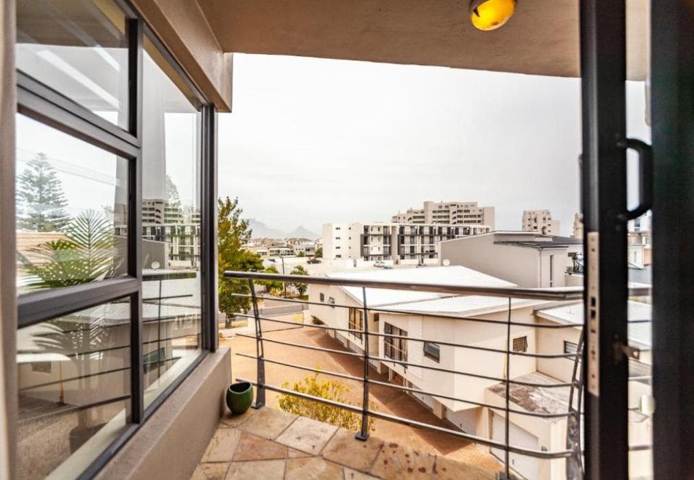 B16 Sandy Bay 2 bedroom