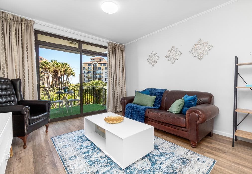 La Savina The Island Club