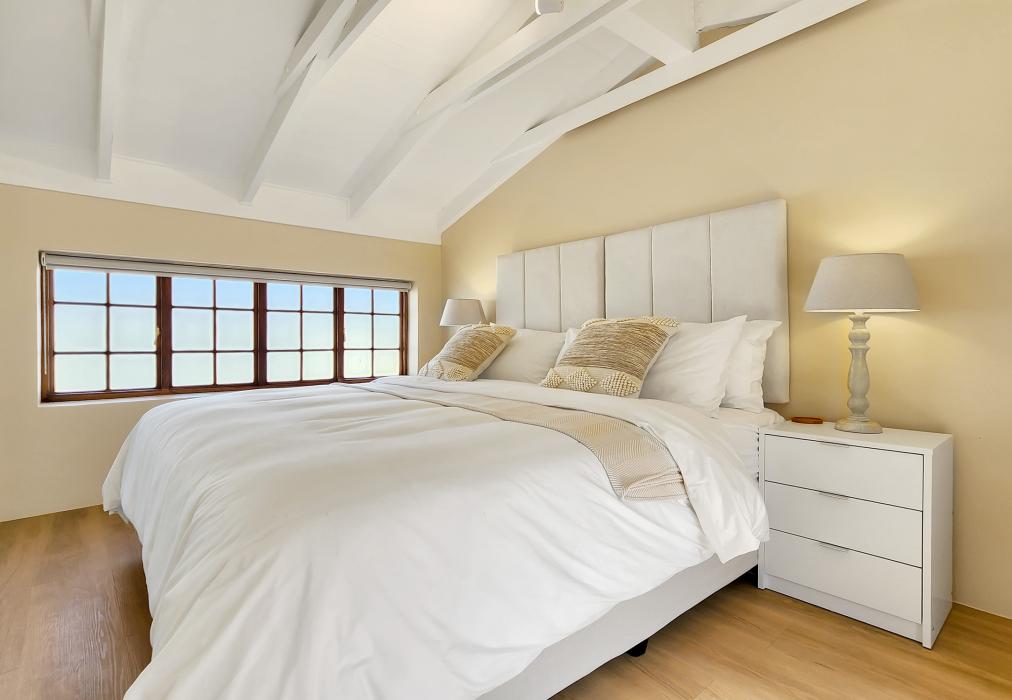 Sunsets Tuscan Beachfront Villa