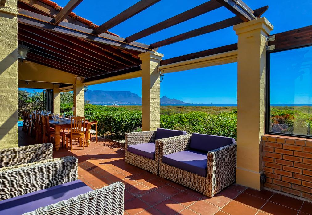 Sunsets Tuscan Beachfront Villa