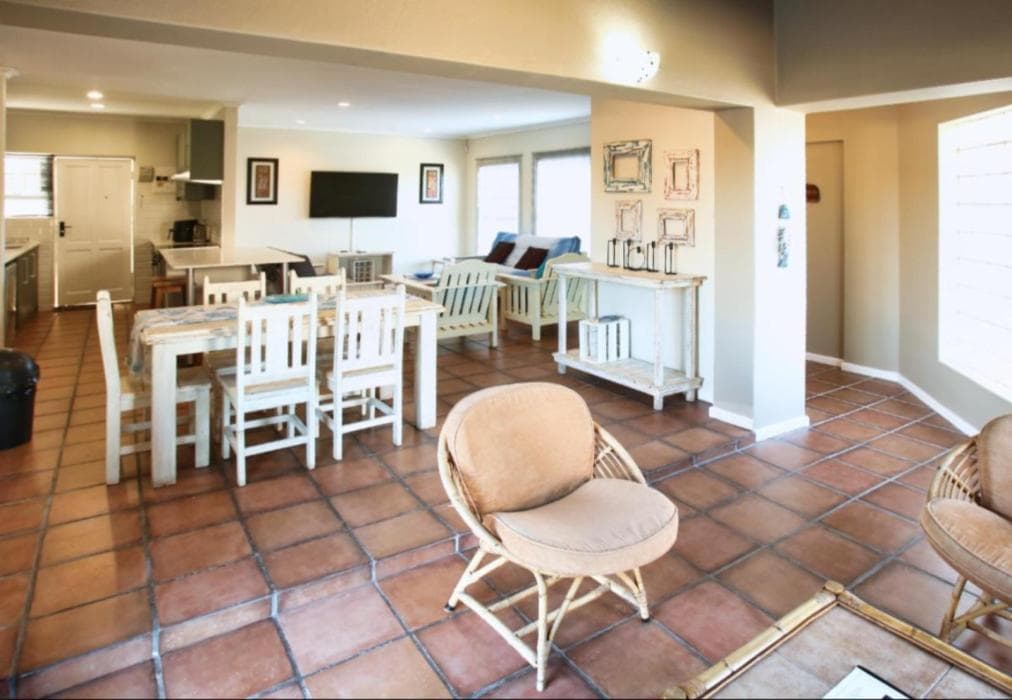 Kusboude Langebaan 6 Sleeper