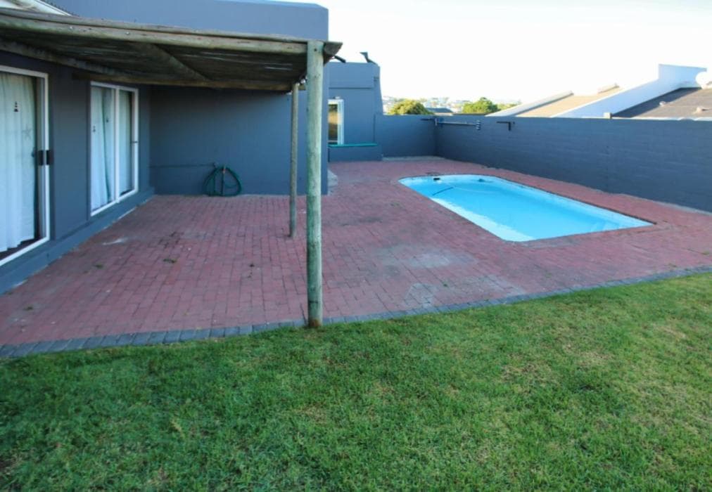 Kusboude Langebaan 6 Sleeper