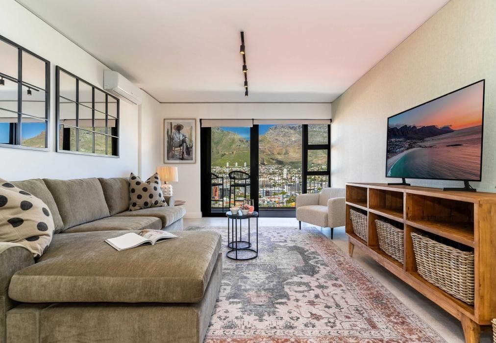 Table Mountain Majesty