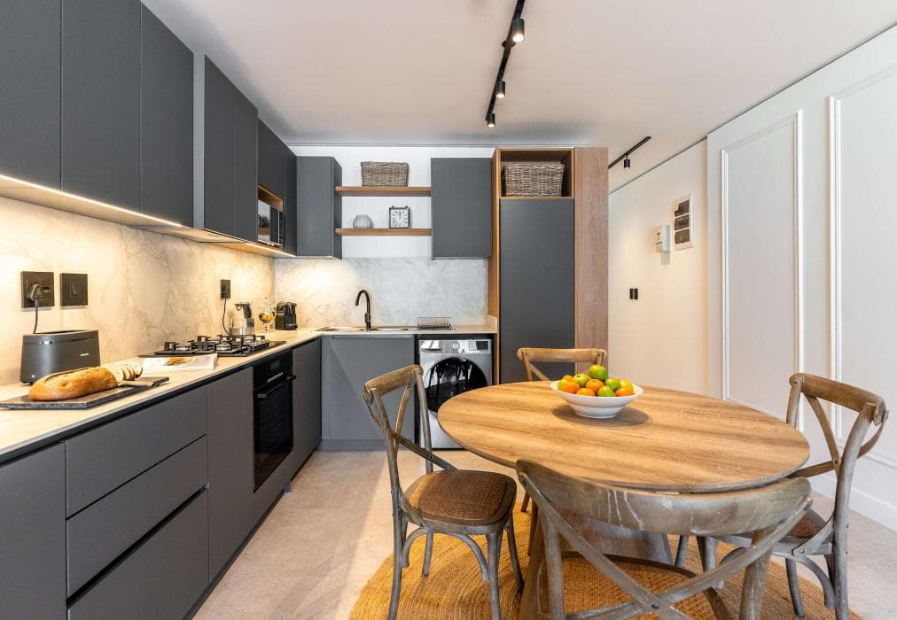 Table Mountain Majesty