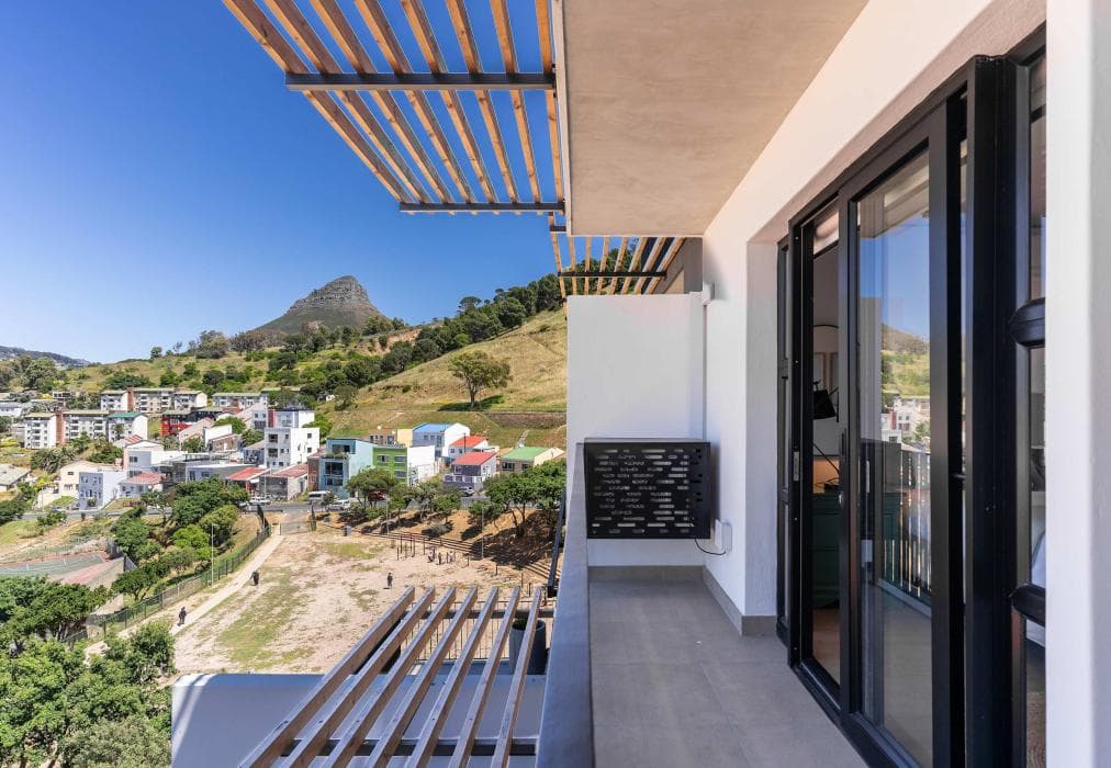 Table Mountain Majesty