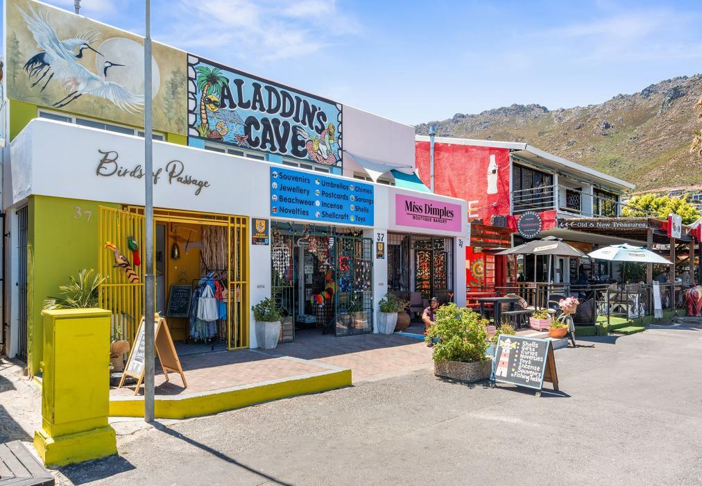 Gordon's Village View