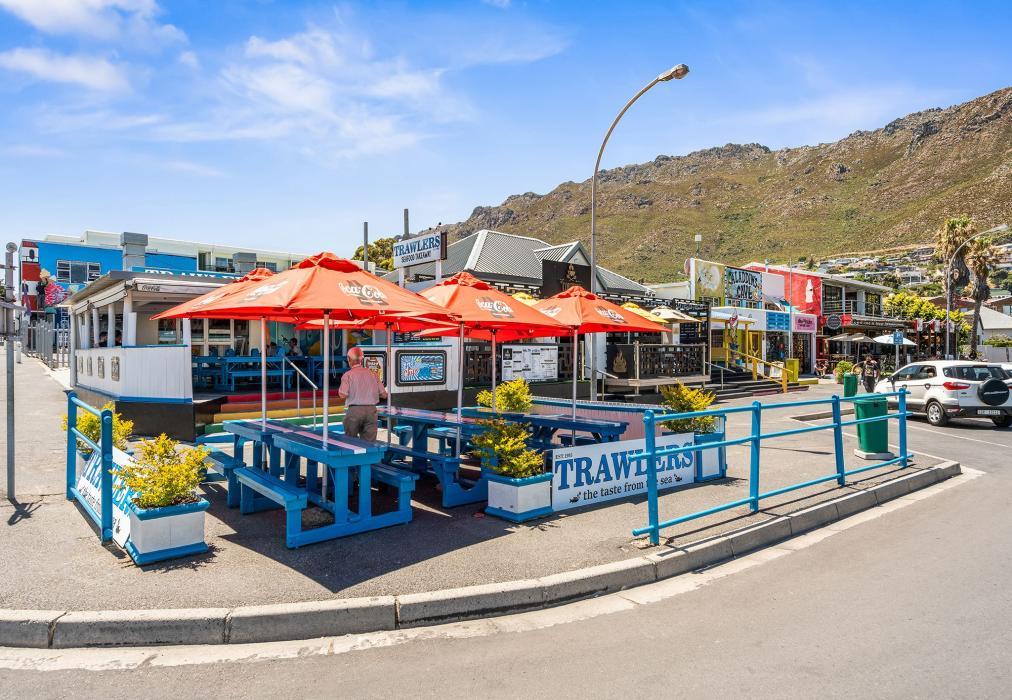 Gordon's Village View