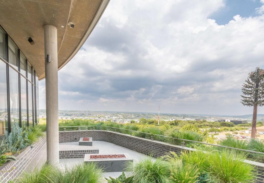 Lux @ Ellipse Galelileo