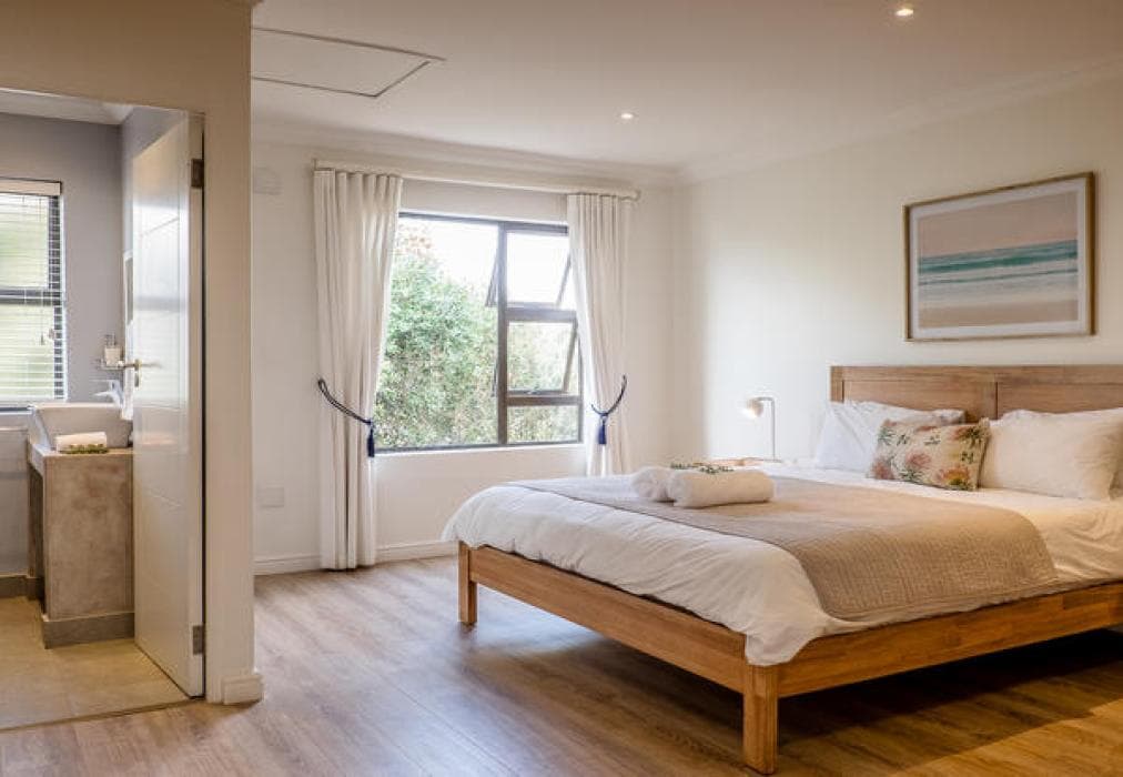 7 Shores  Shelley Point