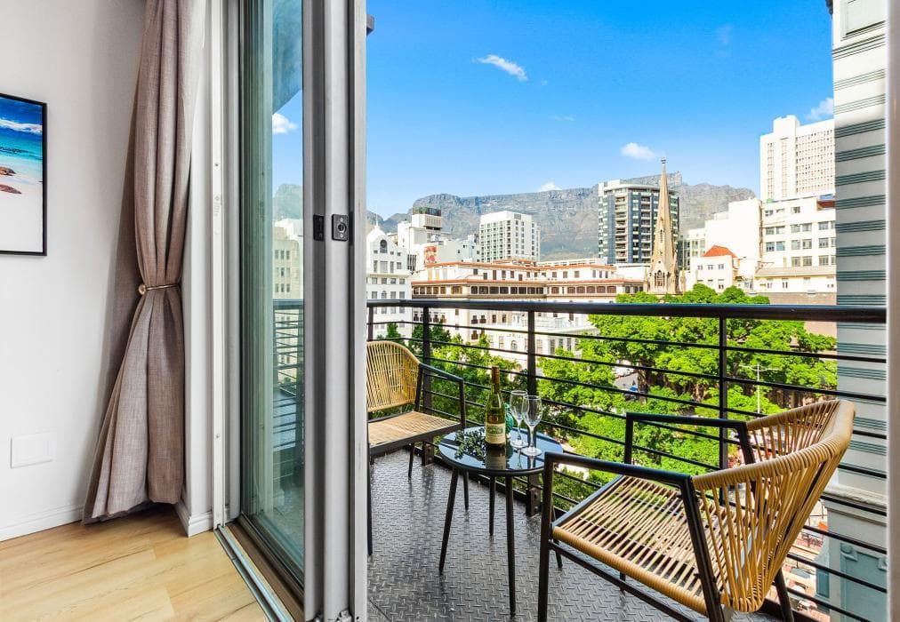 Greenmarket Place 503