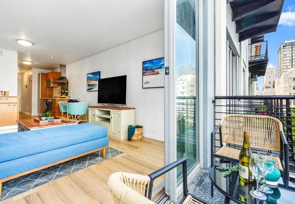 Greenmarket Place 503