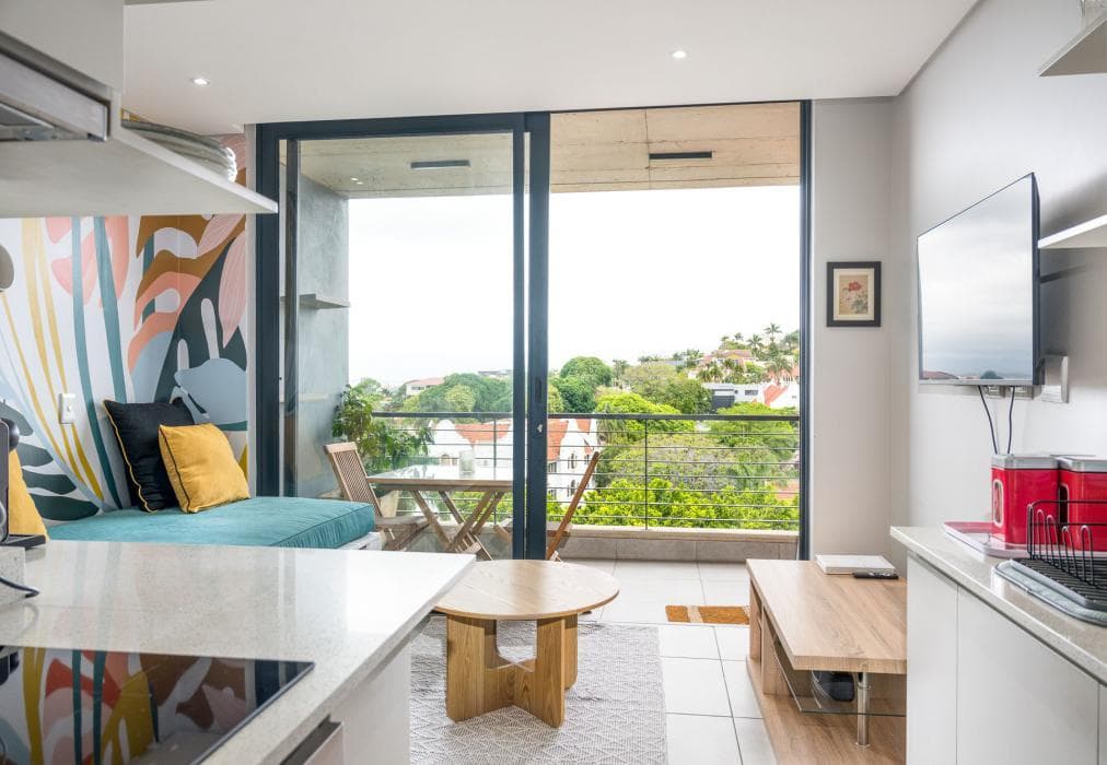 603 2SIX2 Florida Road