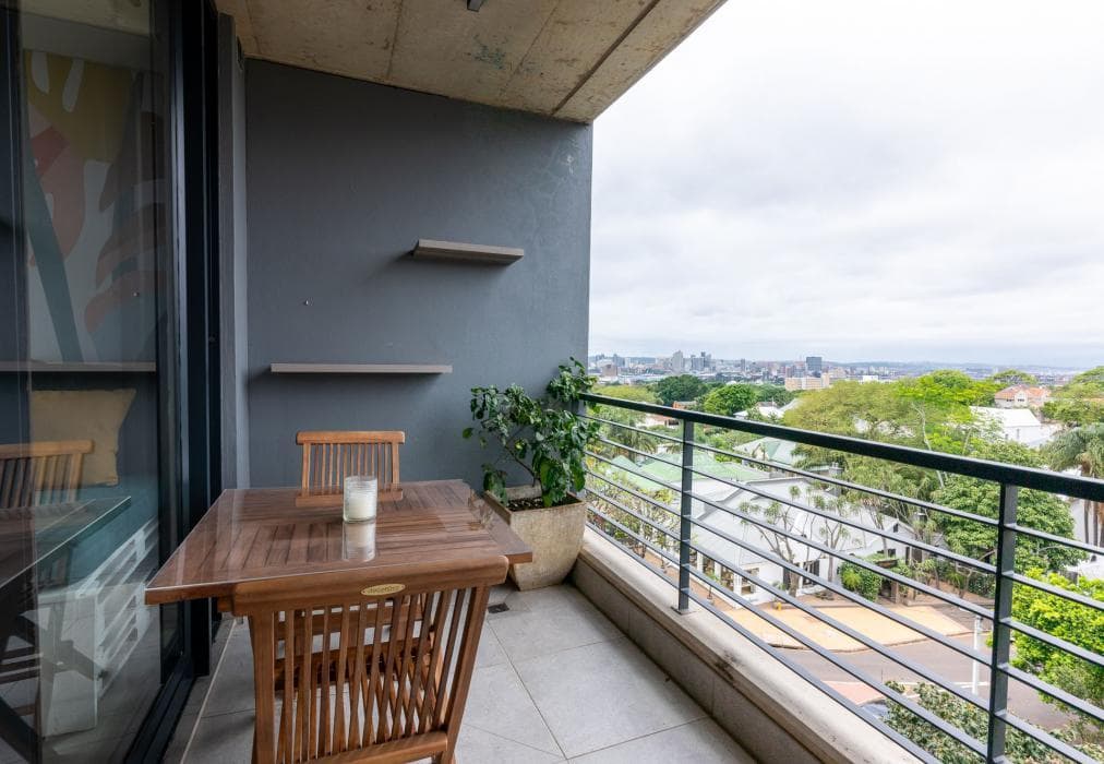 603 2SIX2 Florida Road