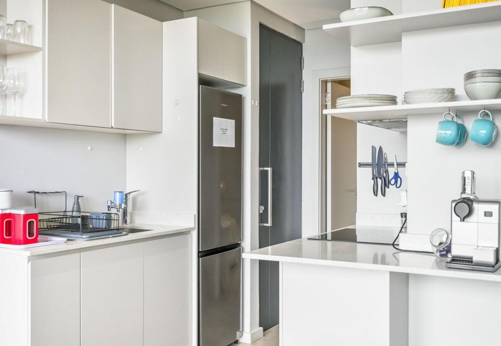 603 2SIX2 Florida Road