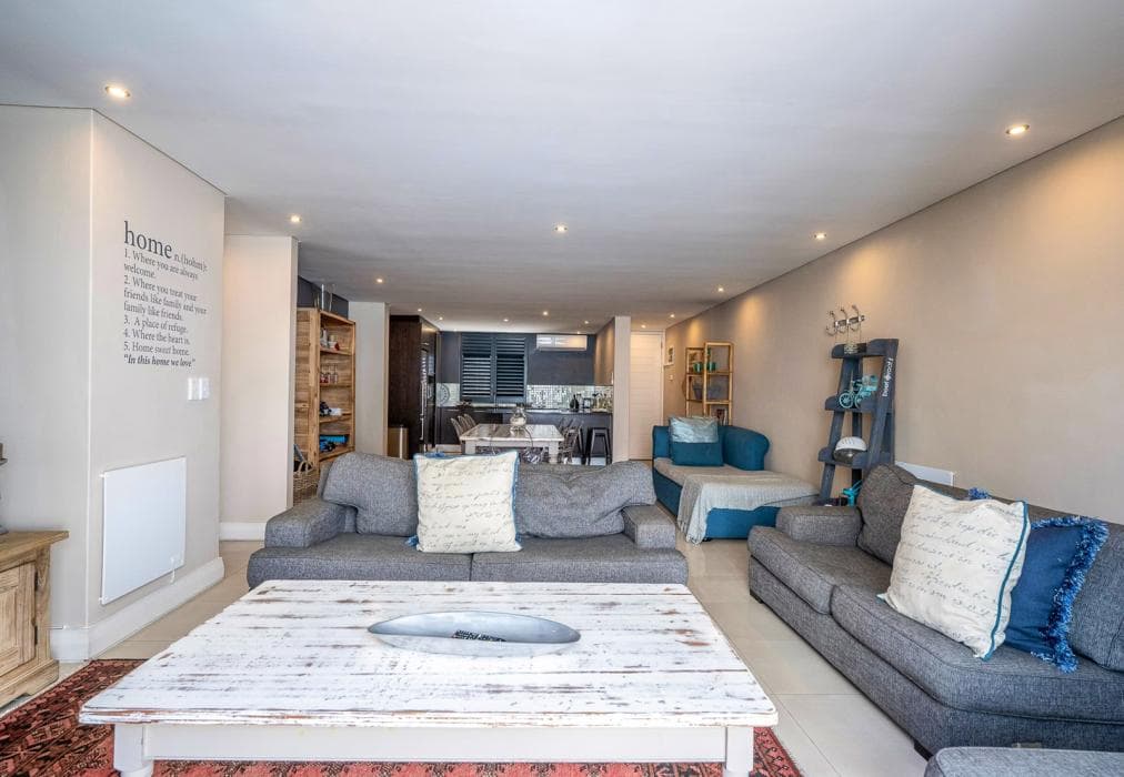 West Coast Eden On The Bay