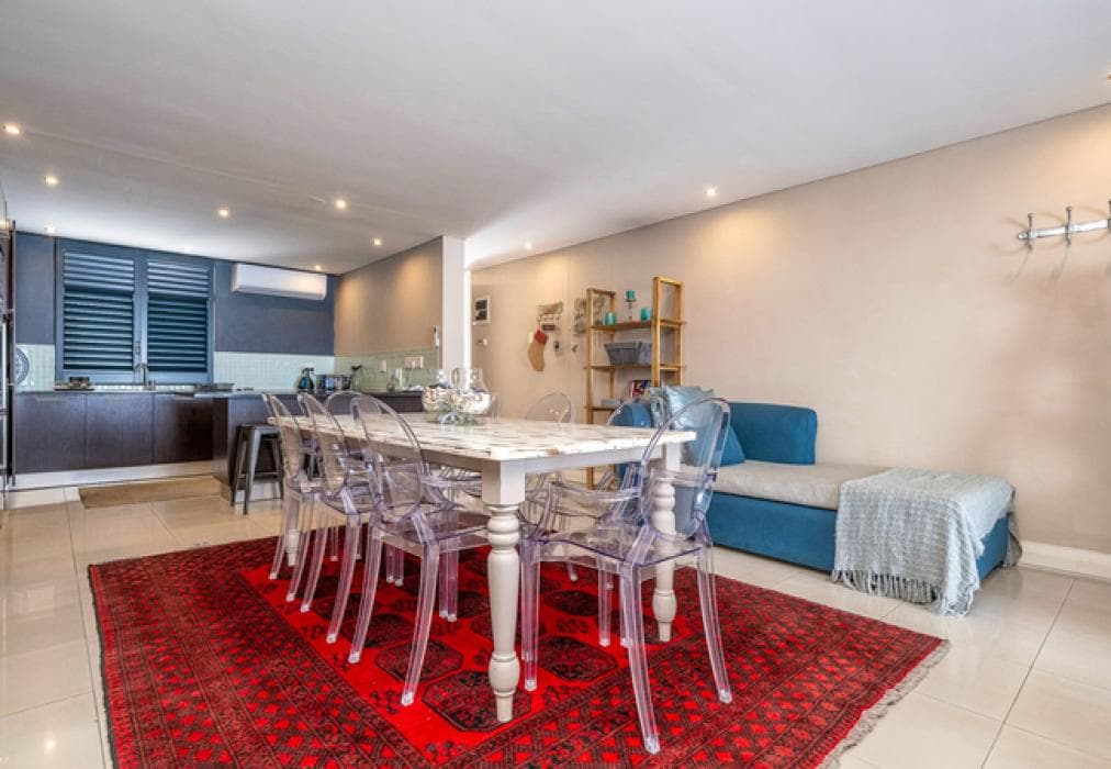 West Coast Eden On The Bay