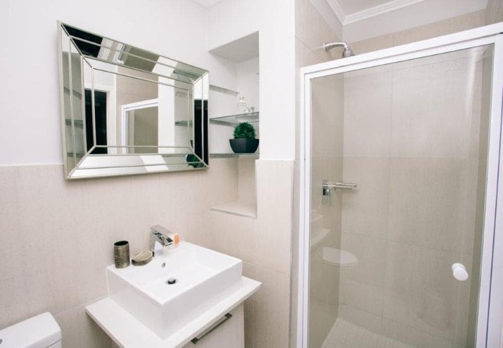 AOC - Luxury Apartment