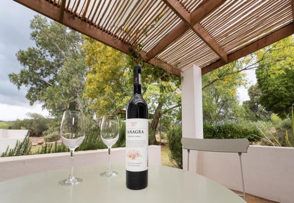 Tanagra Wine & Guest Farm