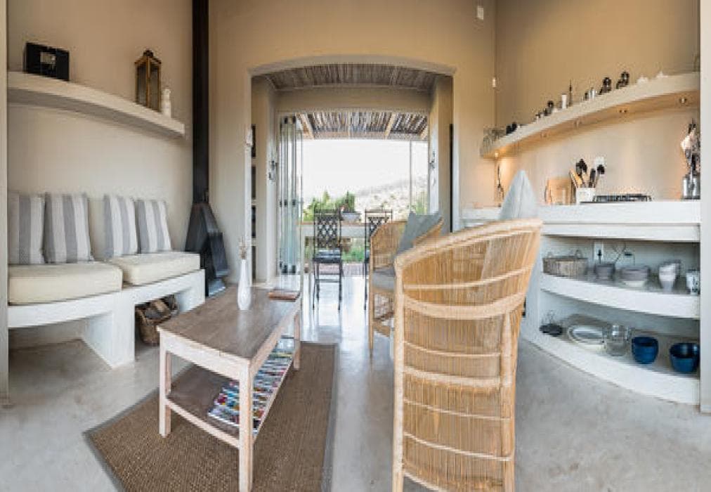 Tanagra Wine & Guest Farm