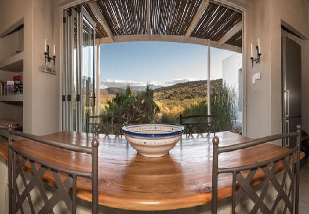 Tanagra Wine & Guest Farm