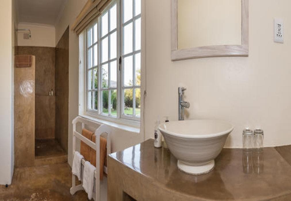 Tanagra Wine & Guest Farm