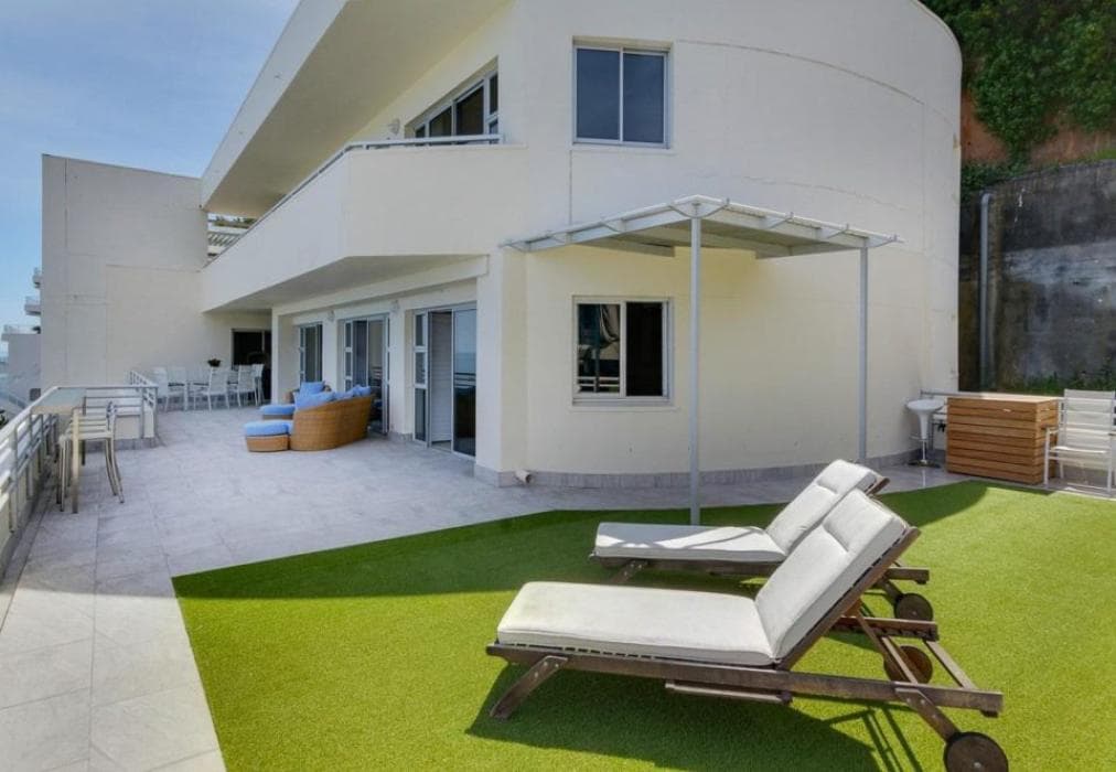 Penthouse on Clifton