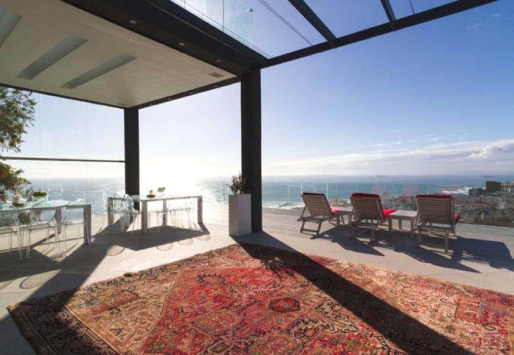 The Palms, Bantry Bay