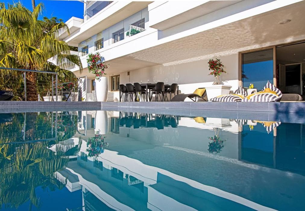 Clifton Mansion Villa