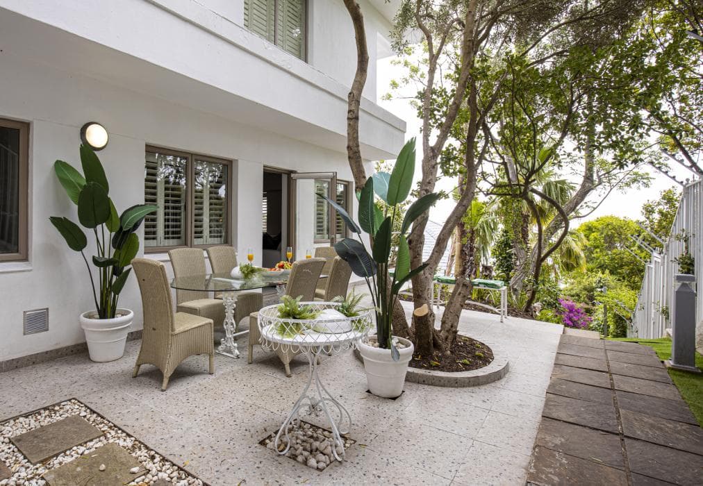 Clifton Mansion Villa Apartment