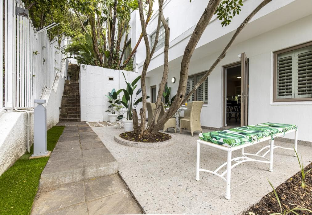 Clifton Mansion Villa Apartment