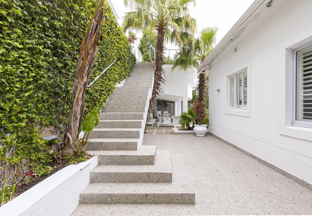 Clifton Mansion Villa Apartment