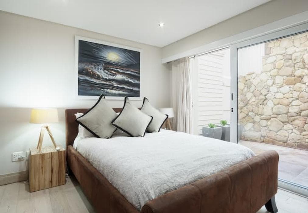 Glen Beach Bungalow -Main House