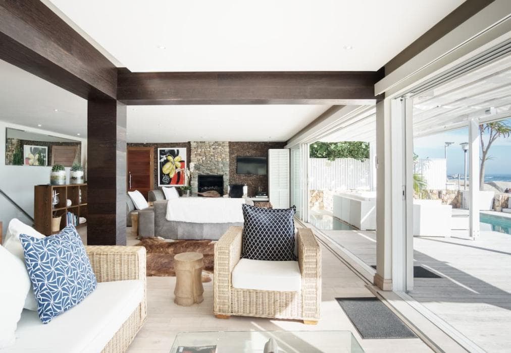 Glen Beach Bungalow -Main House