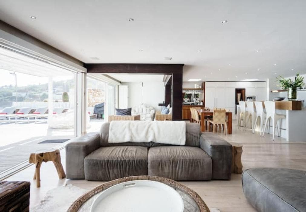 Glen Beach Bungalow -Main House