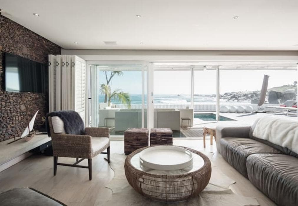 Glen Beach Bungalow -Main House