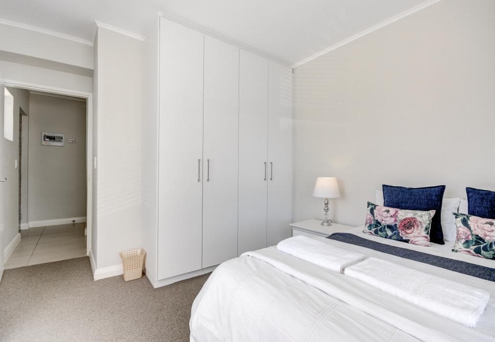 Mayfair 3 Bedroom Apartment