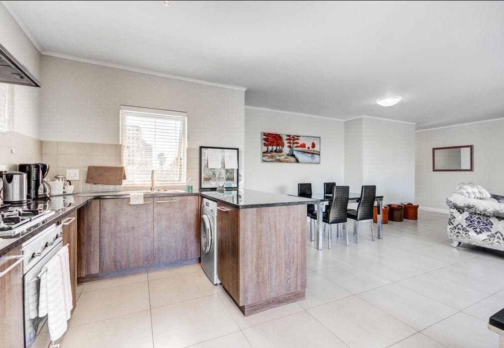 Mayfair 3 Bedroom Apartment