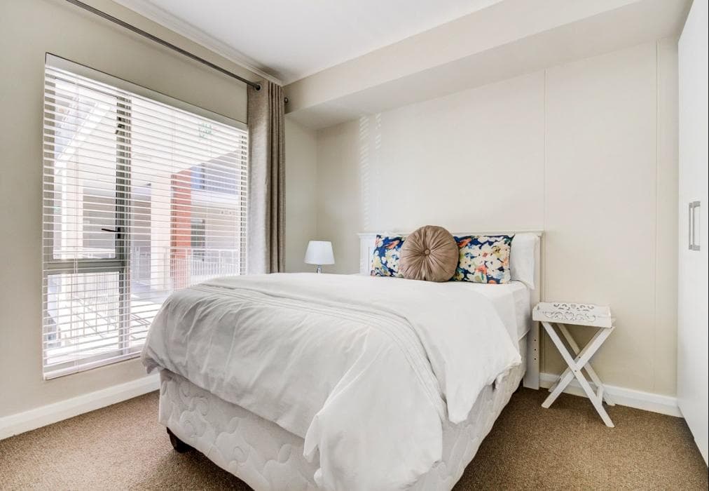 Mayfair 3 Bedroom Apartment