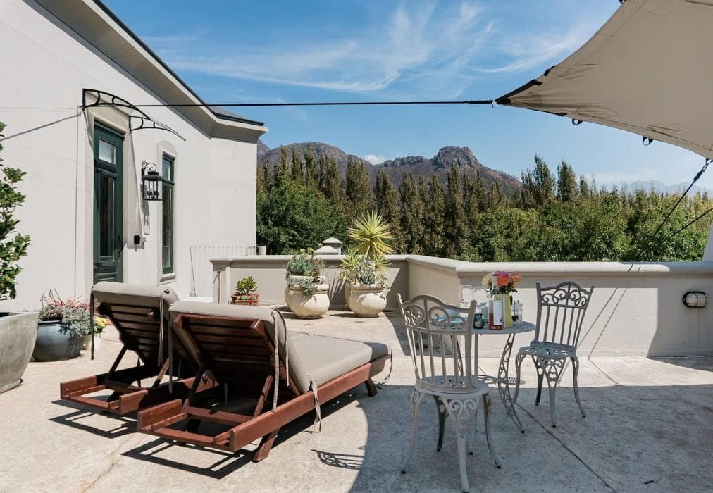 Rooftop Terrace Suite - Sandstone