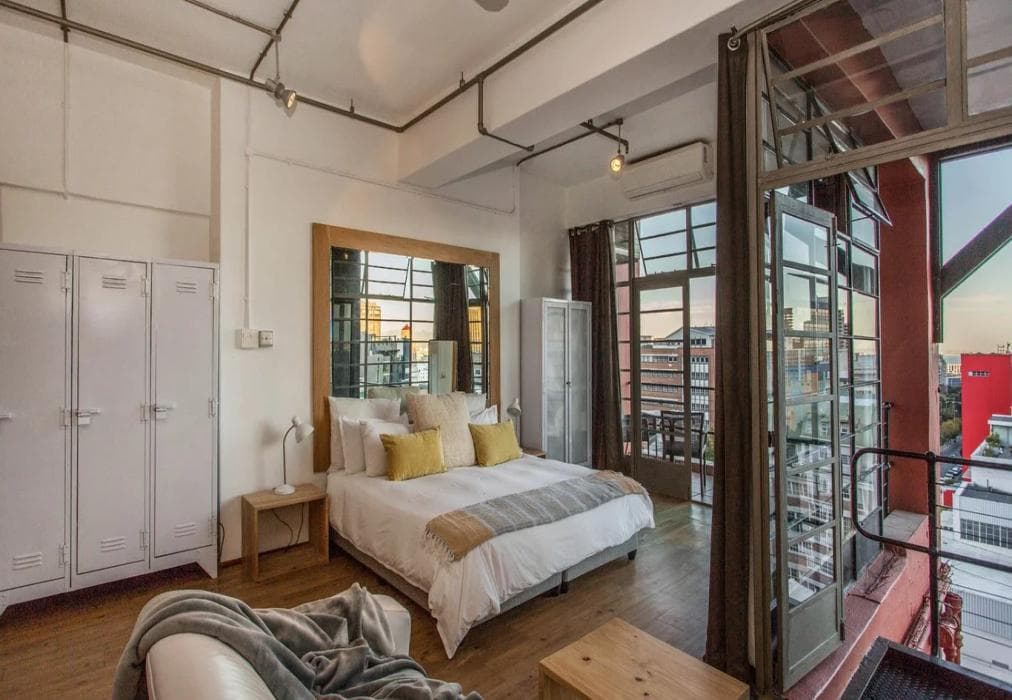 Manhattan Studio 914