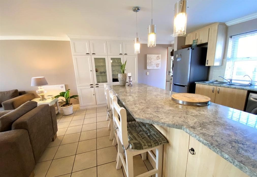 Jamaican Palms 21 Marina Martinique