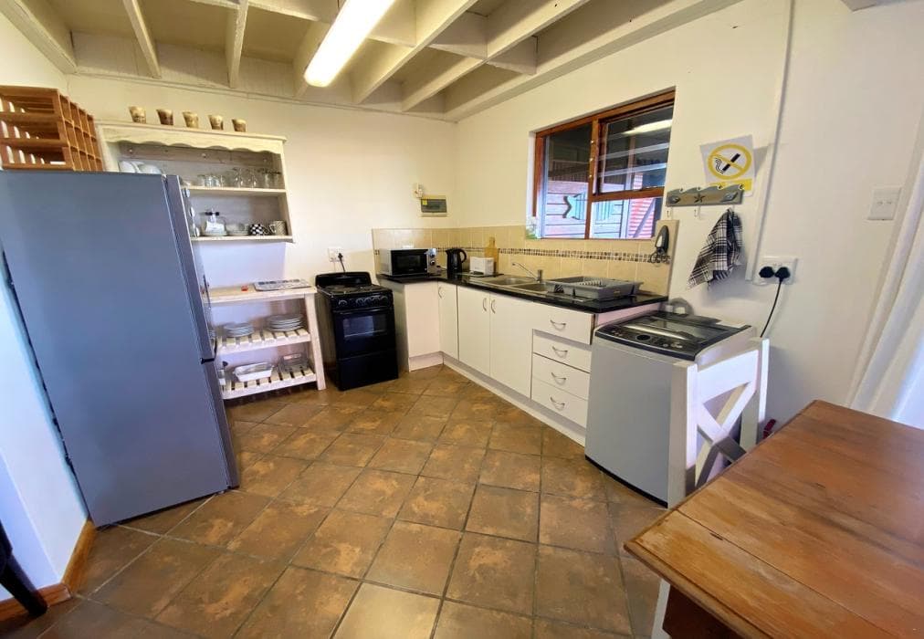 Houtboschbay 23 Hummingbird House Aston