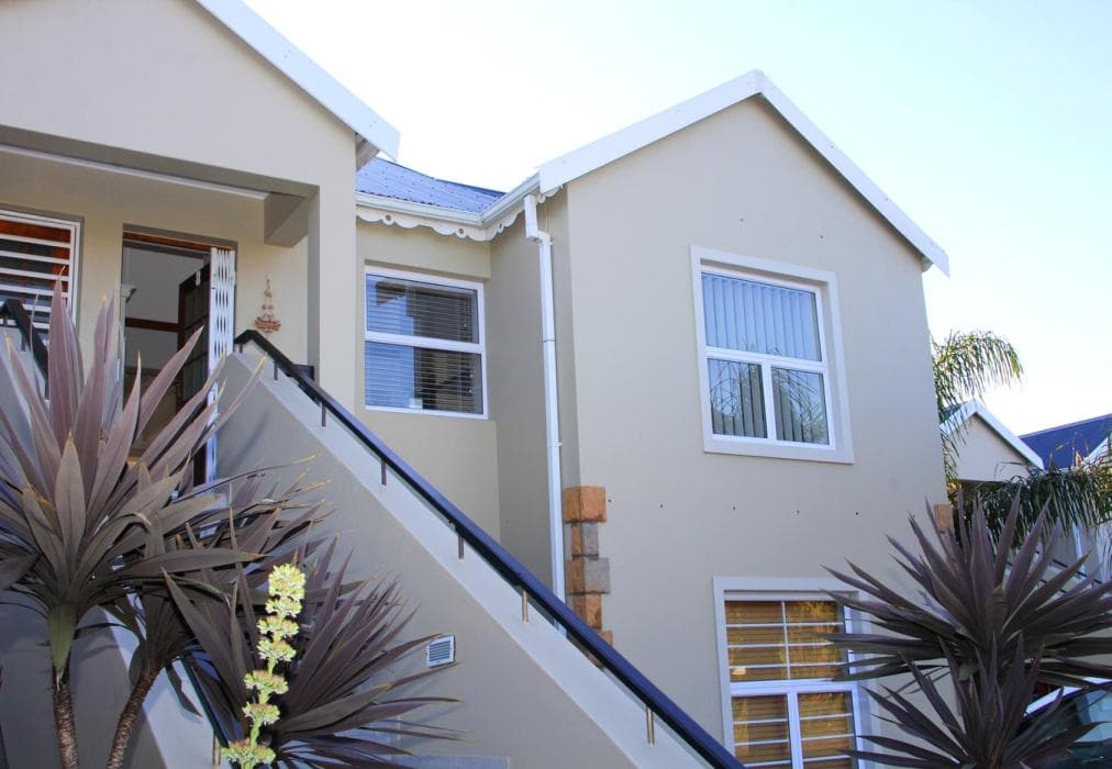 Jamaican Palms 8 Marina Martinique